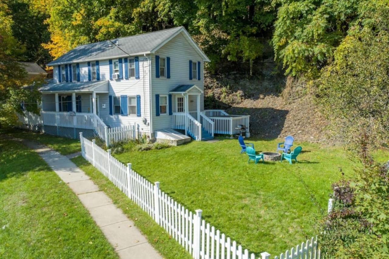 River Front Home In The Heart Of Ithaca Eksteriør billede